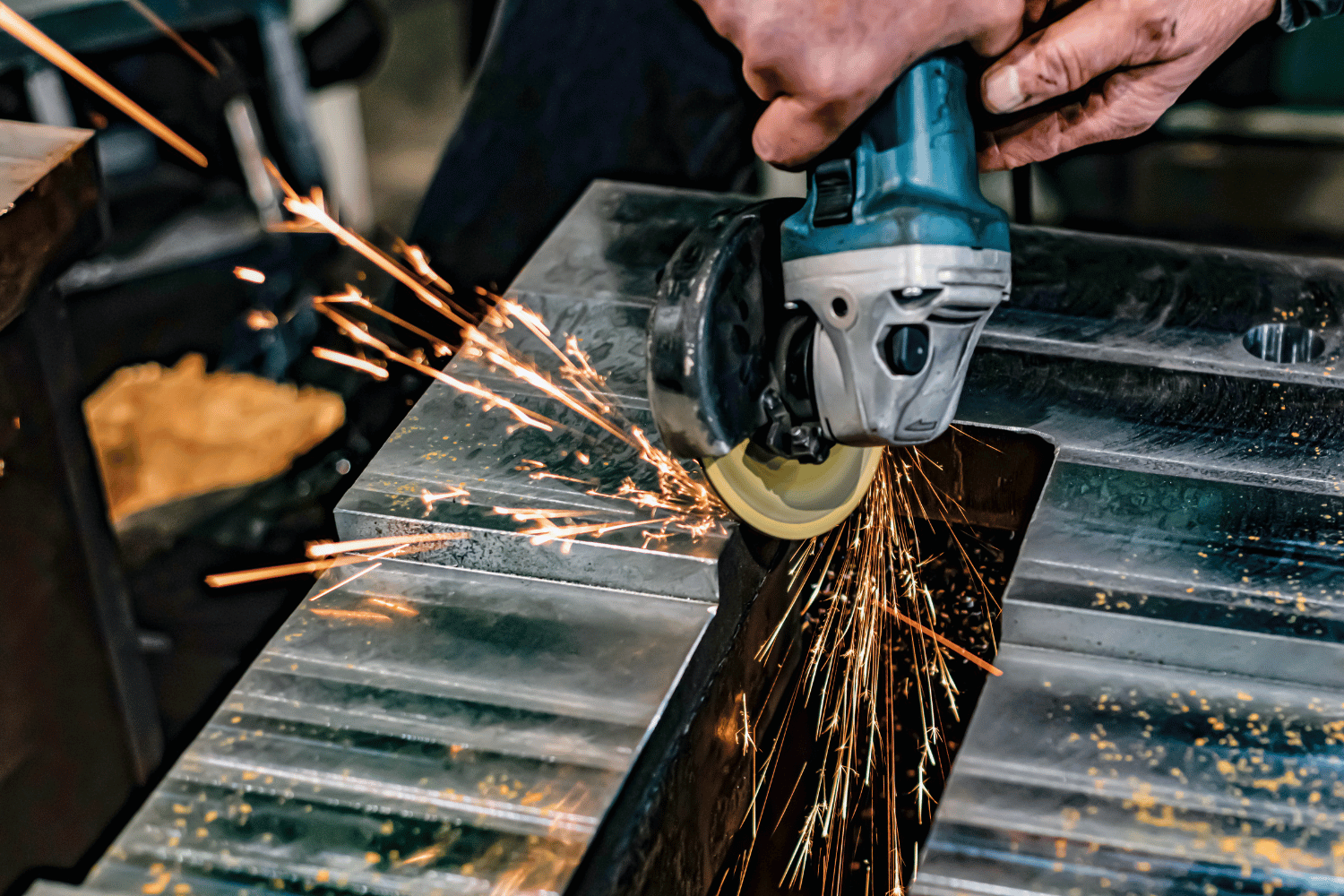 Best Cordless Angle Grinder