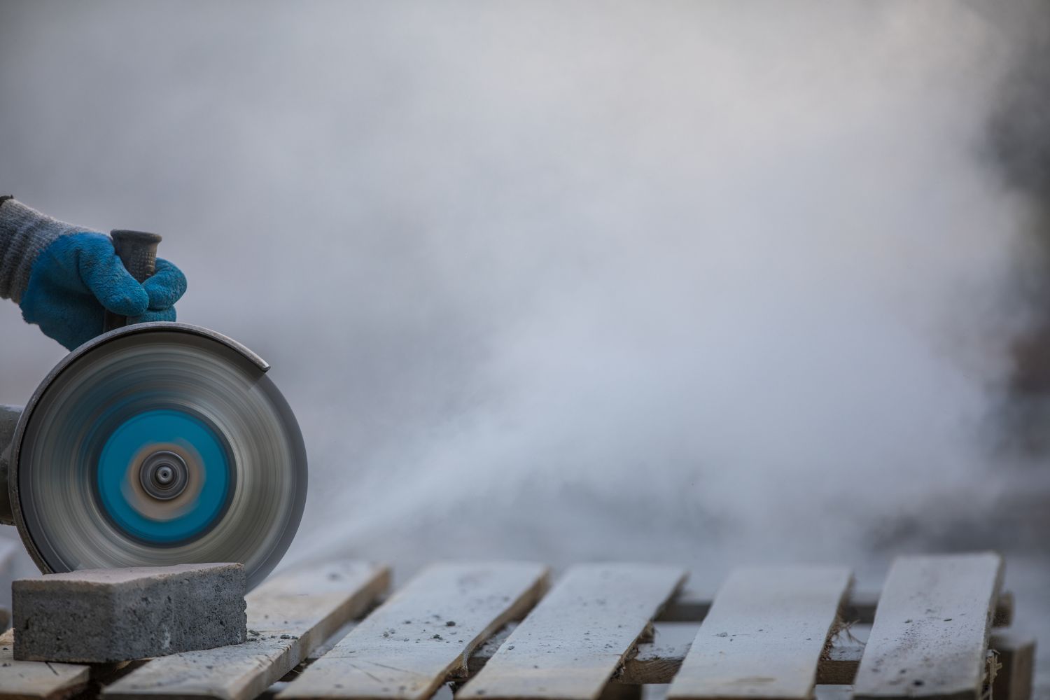 What is a Tile Saw - Unlocking the mysteries of what a tile saw is best for and what this saw can be used to cut.