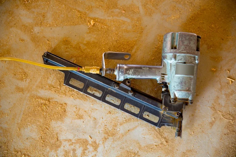 21 vs 30 Degree Framing Nailer