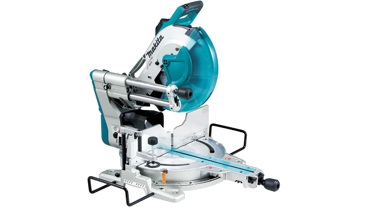 BOSCH GCM12SD vs Makita LS1219L Which Miter Saw is Best?