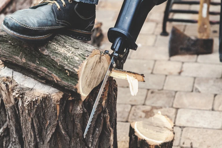How to use a reciprocating saw